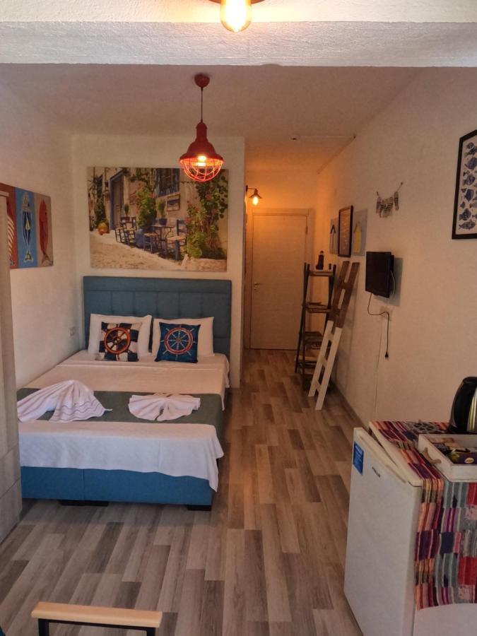 Derin Mavi Butik Sogut (Aegean)