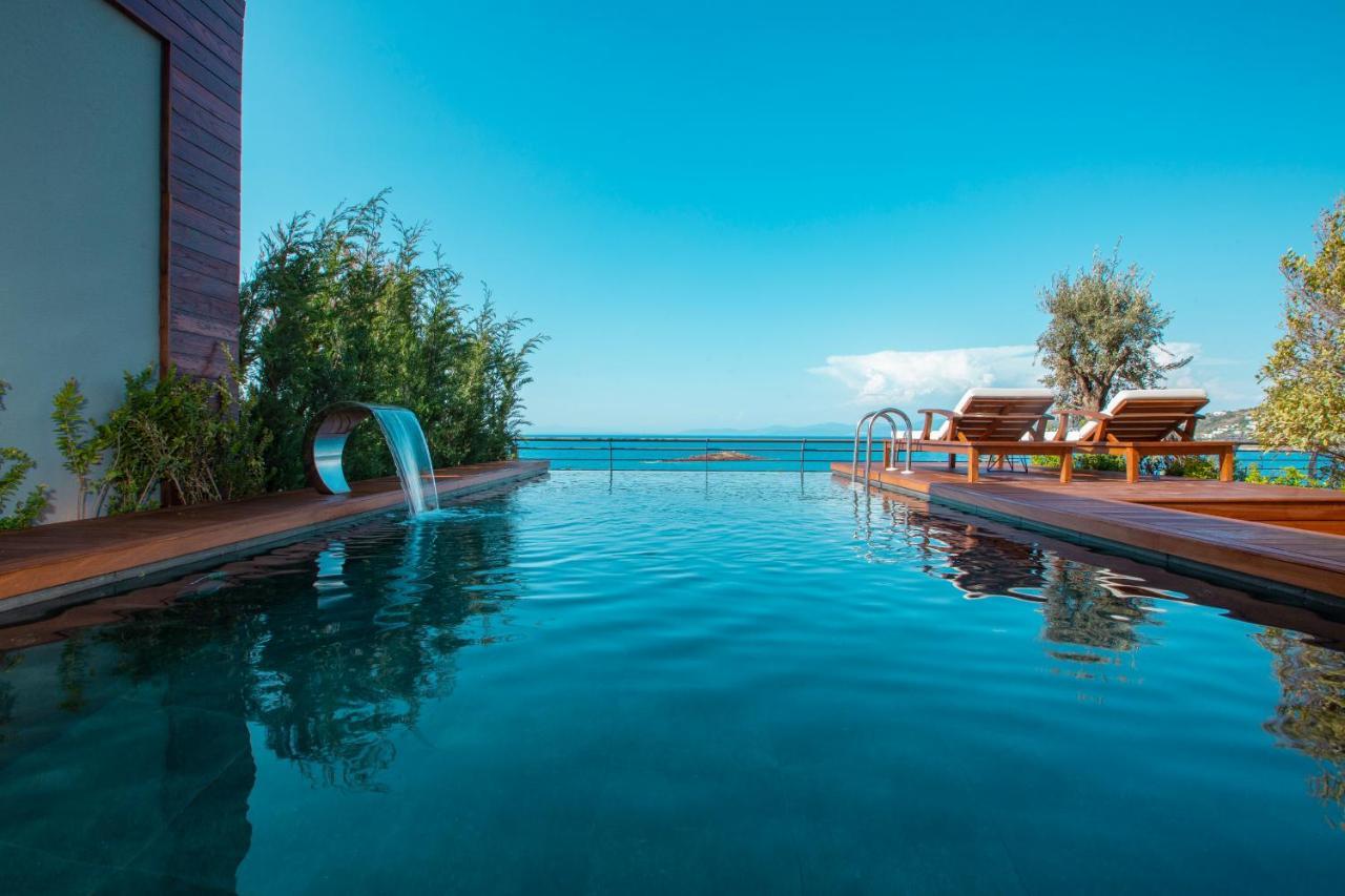 The Elysium Resort 2*