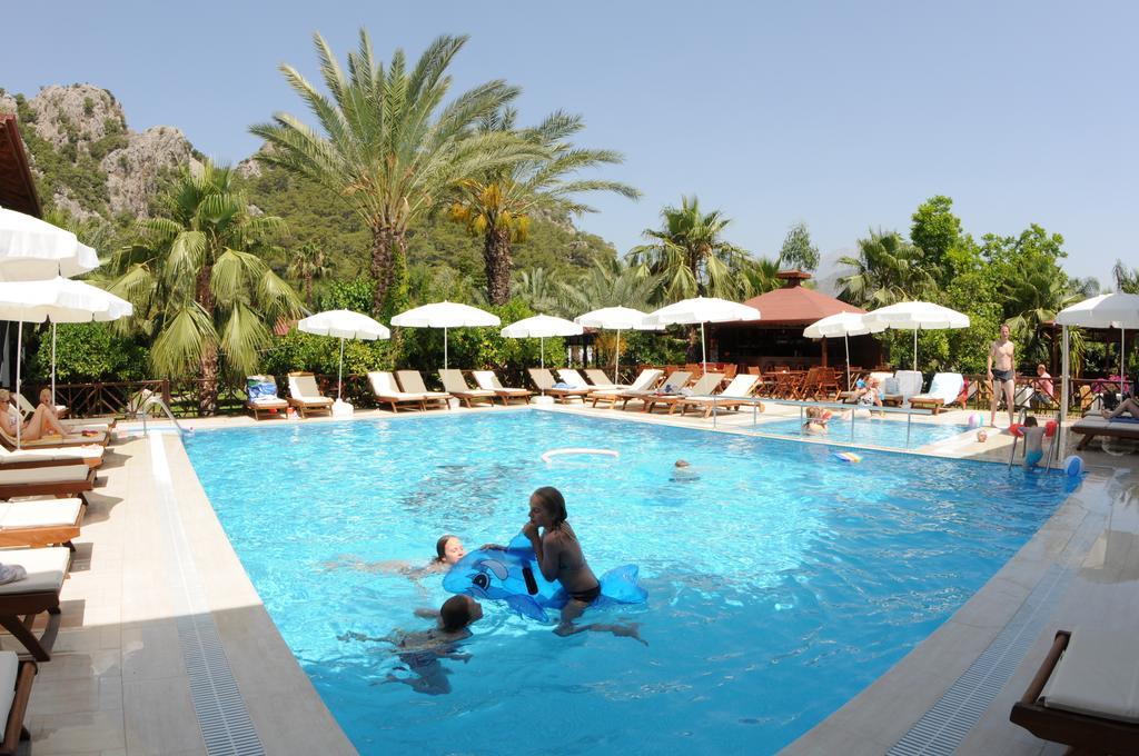 Aida Hotel 2*