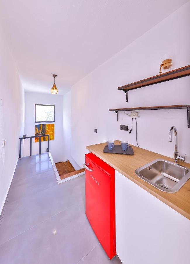 Roxy 3 Bedroom With One Of The Unique Gardens In *