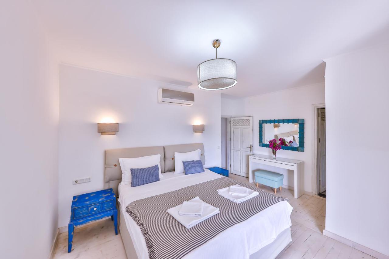 Roxy 3 Bedroom With One Of The Unique Gardens In * Kalkan