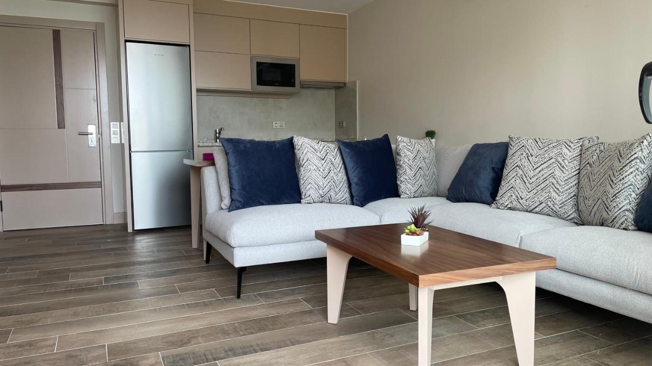 Apartment Garden Luxury
