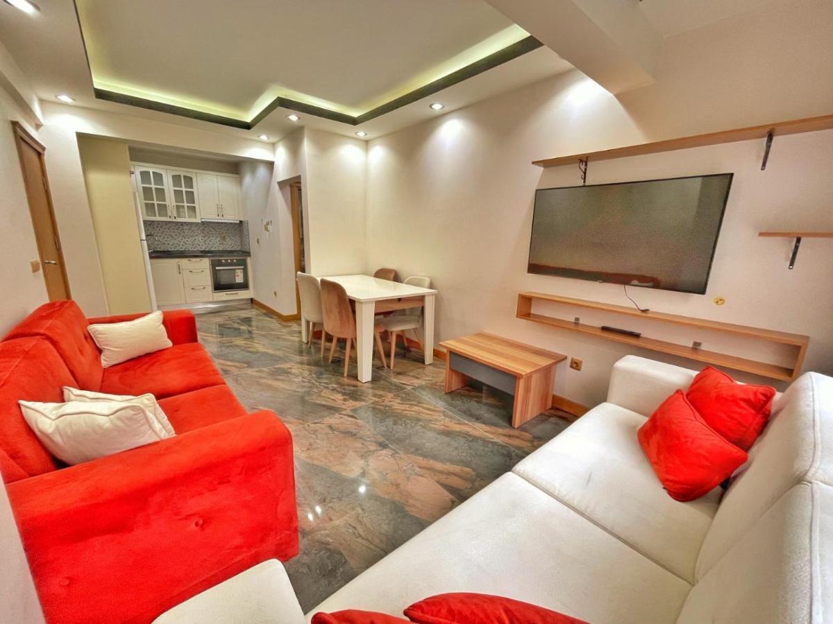 Hotel My 2*