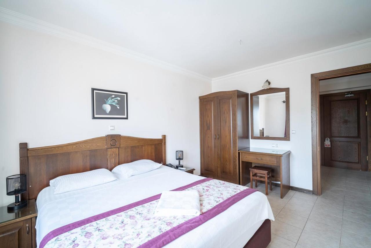 Aparthotel Fora 3*