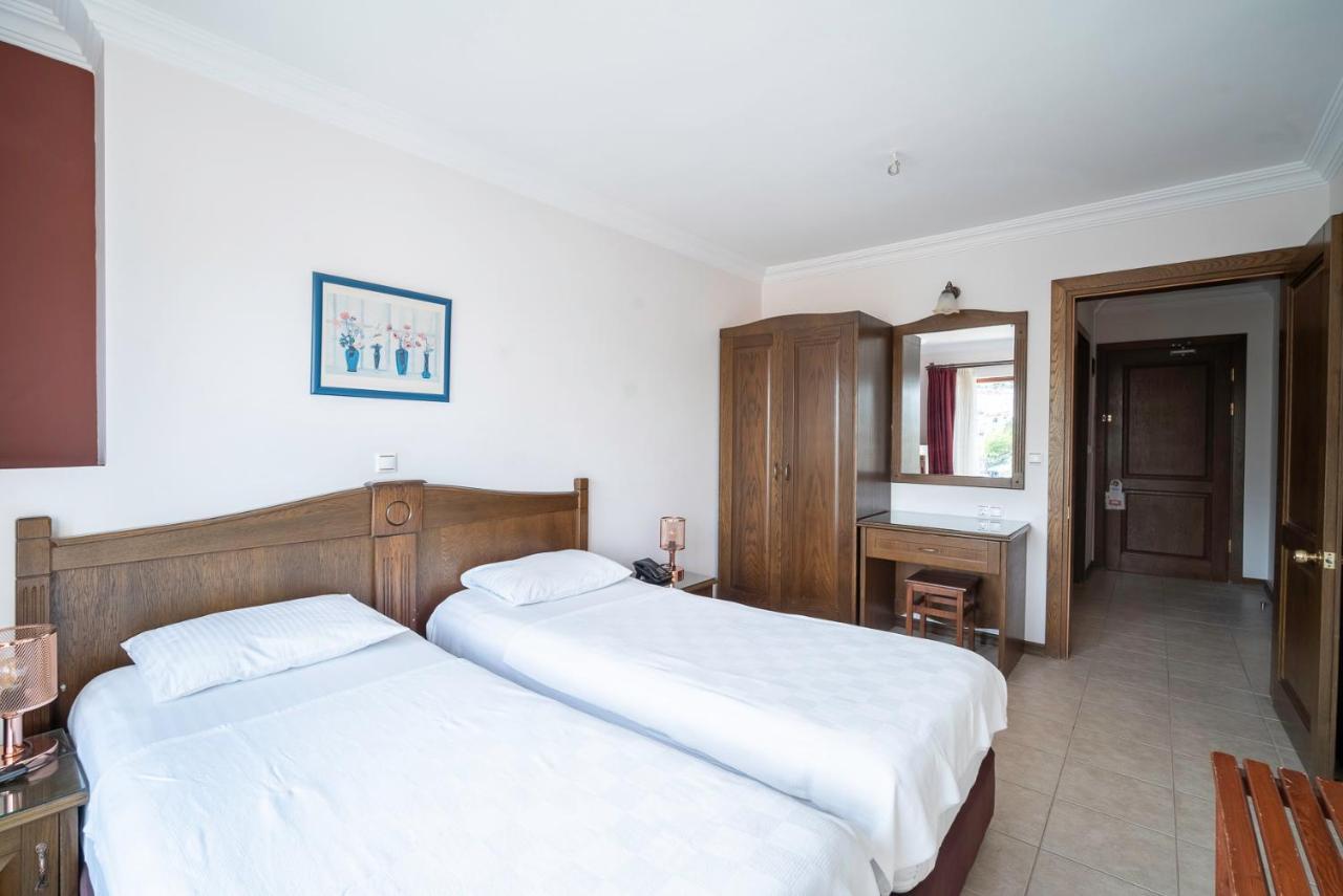 Aparthotel Fora 3*