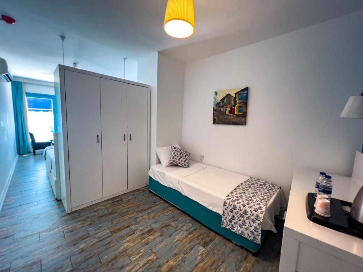 Larimar Hotel