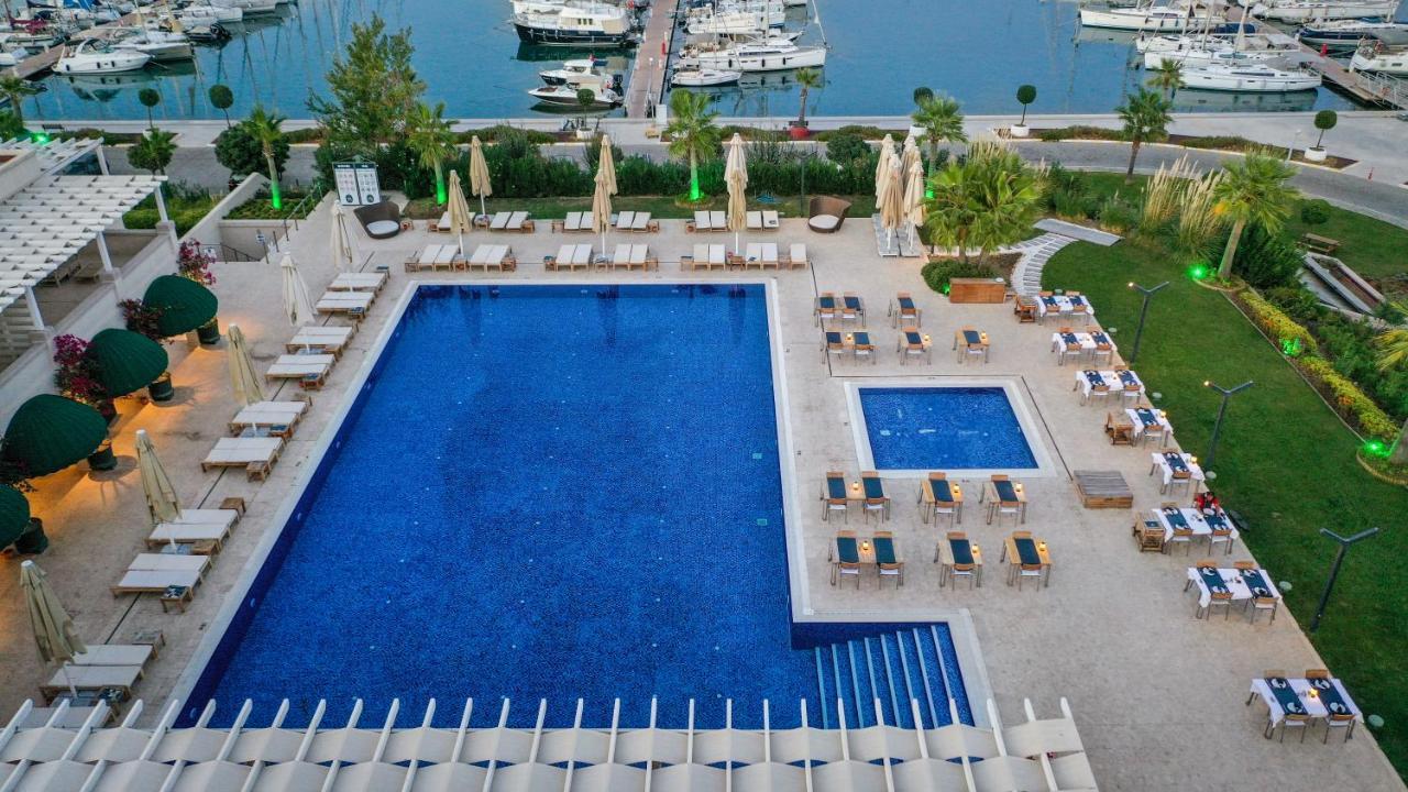 Yacht Club 5* Didim
