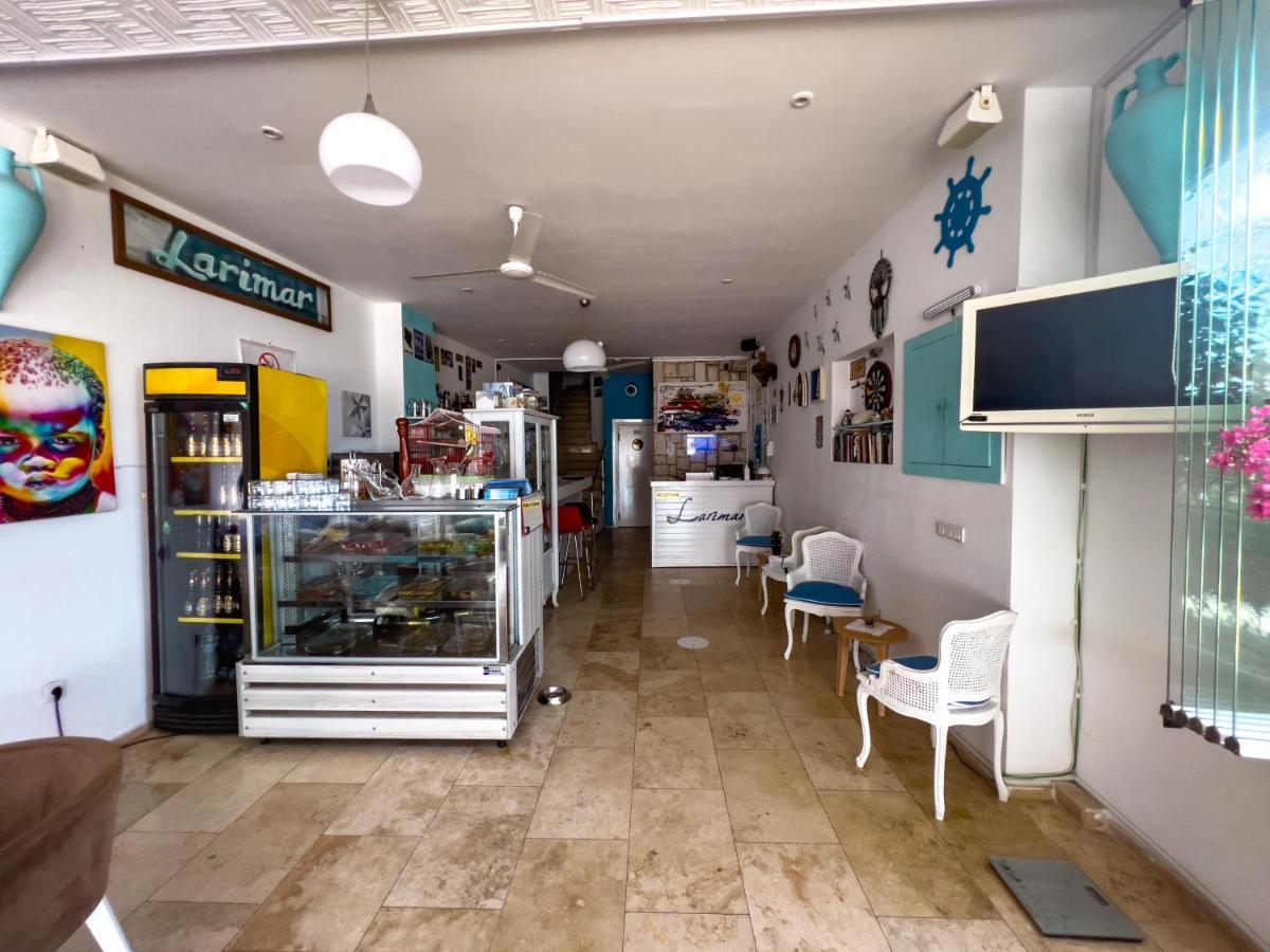 Larimar Cesme