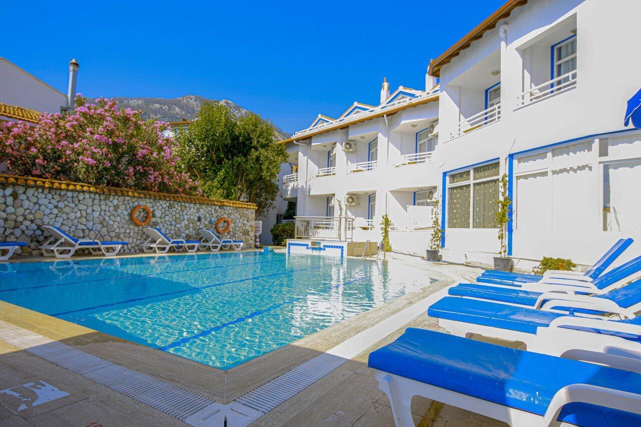 Zeybek Hotel