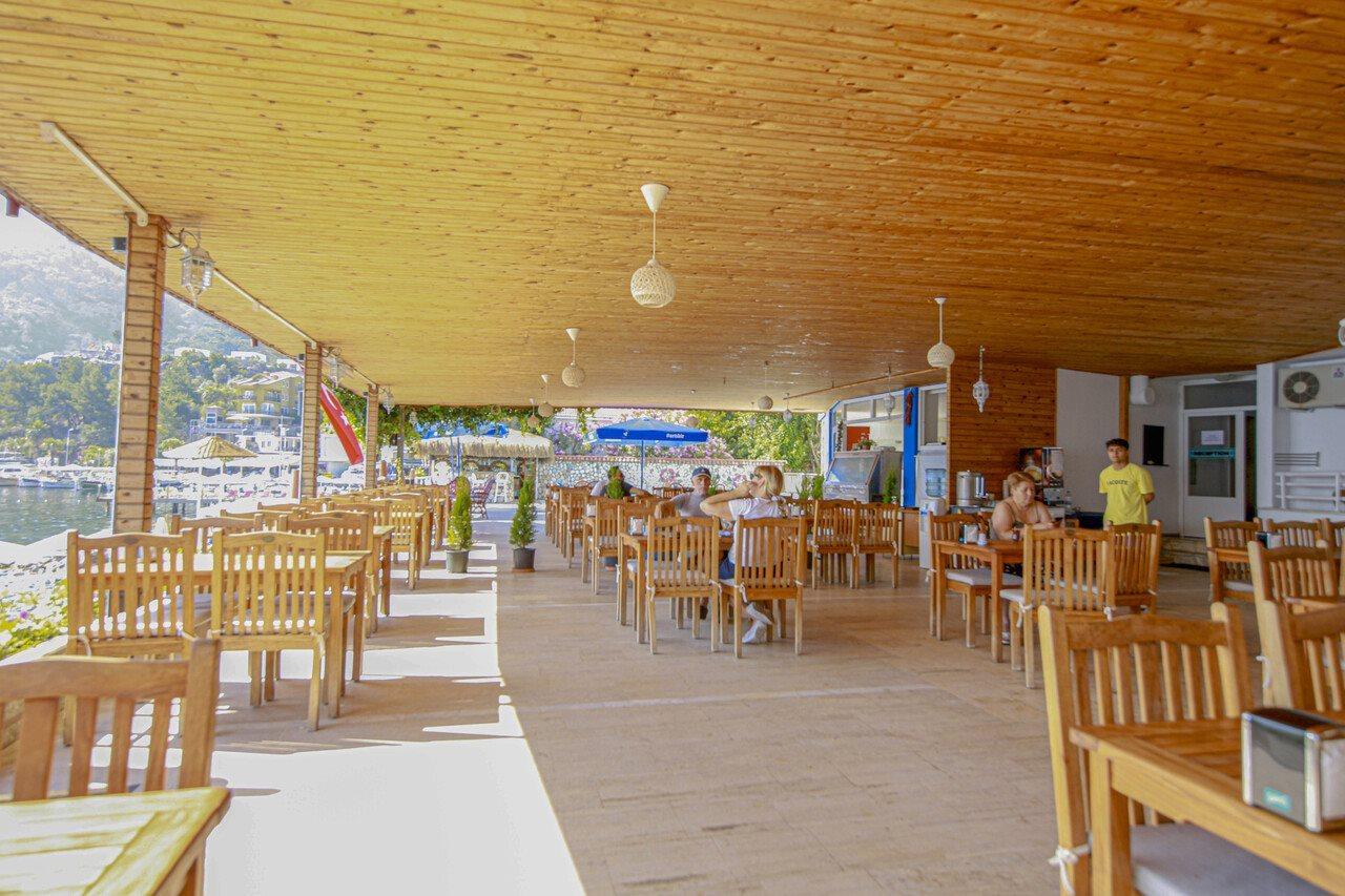 Zeybek Hotel