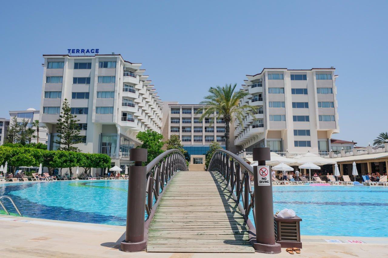 Terrace 5*