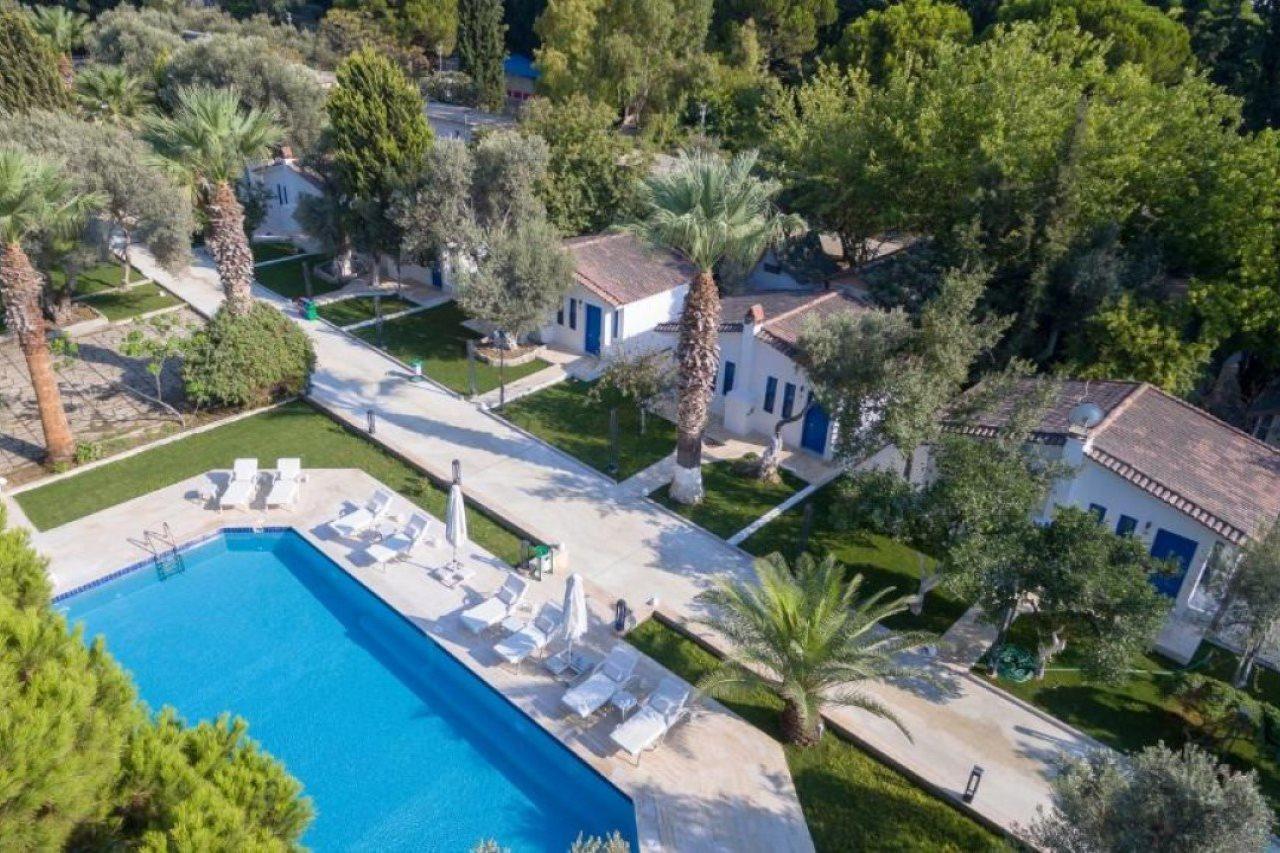 Risus Garden Marina
