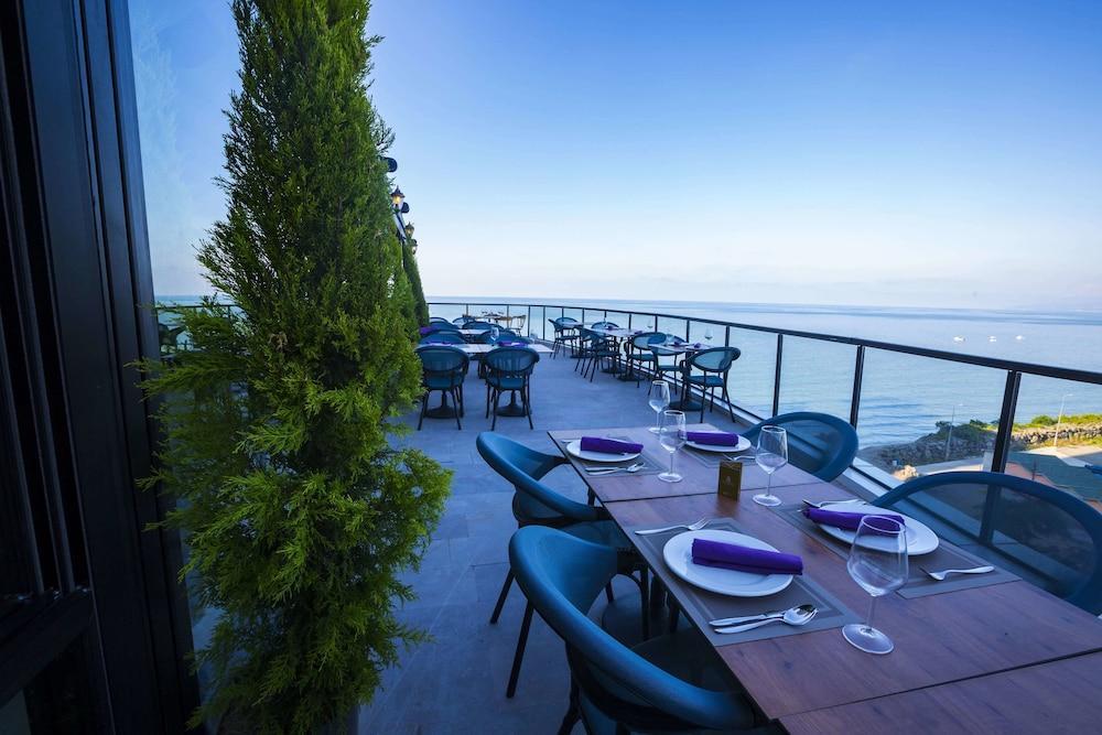 Royal Comfort Hotel 4*