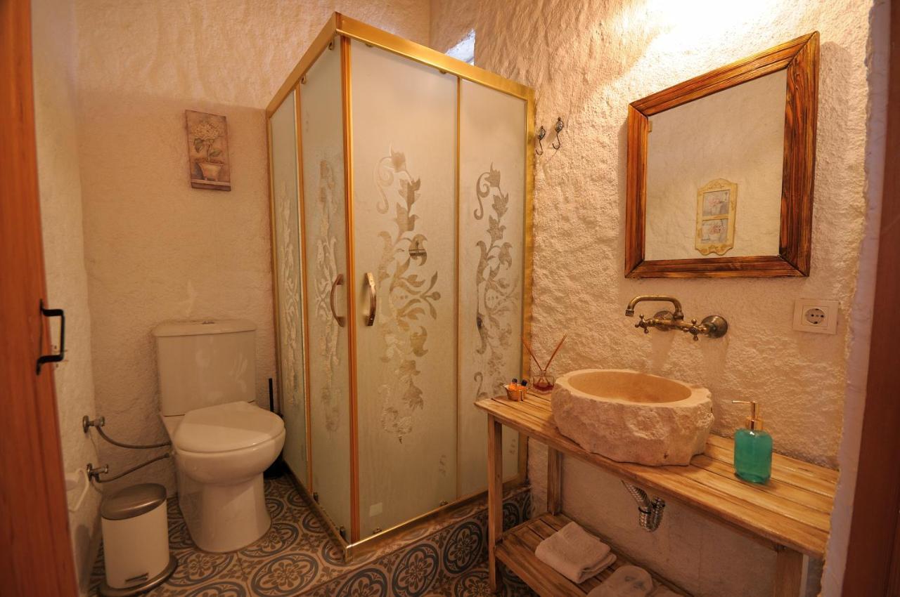 Afet Hanim Konagi Alacati
