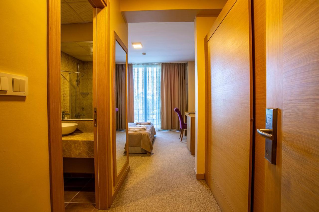 Zeytin Bahcesi Hotel 3*