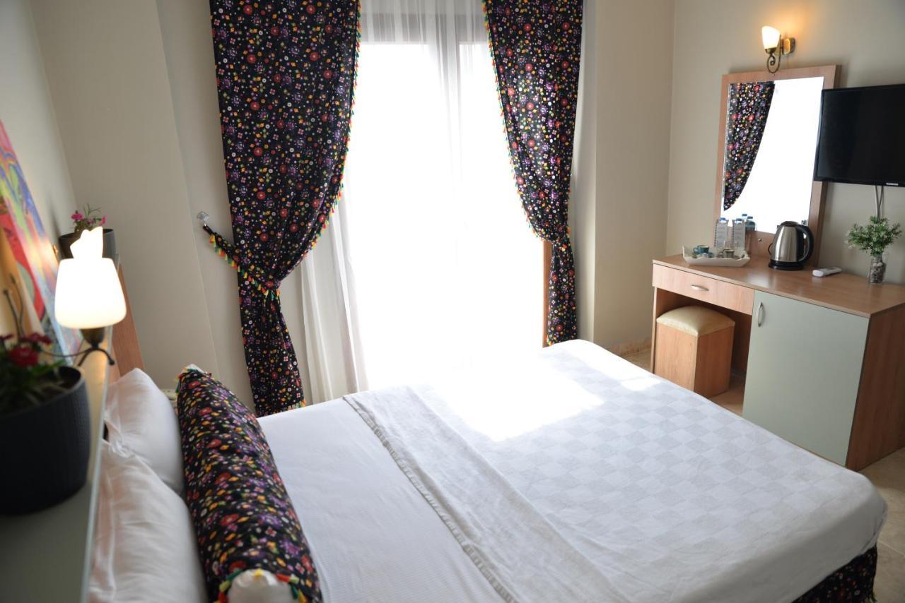 Ebruli Cunda 4* Ayvalik