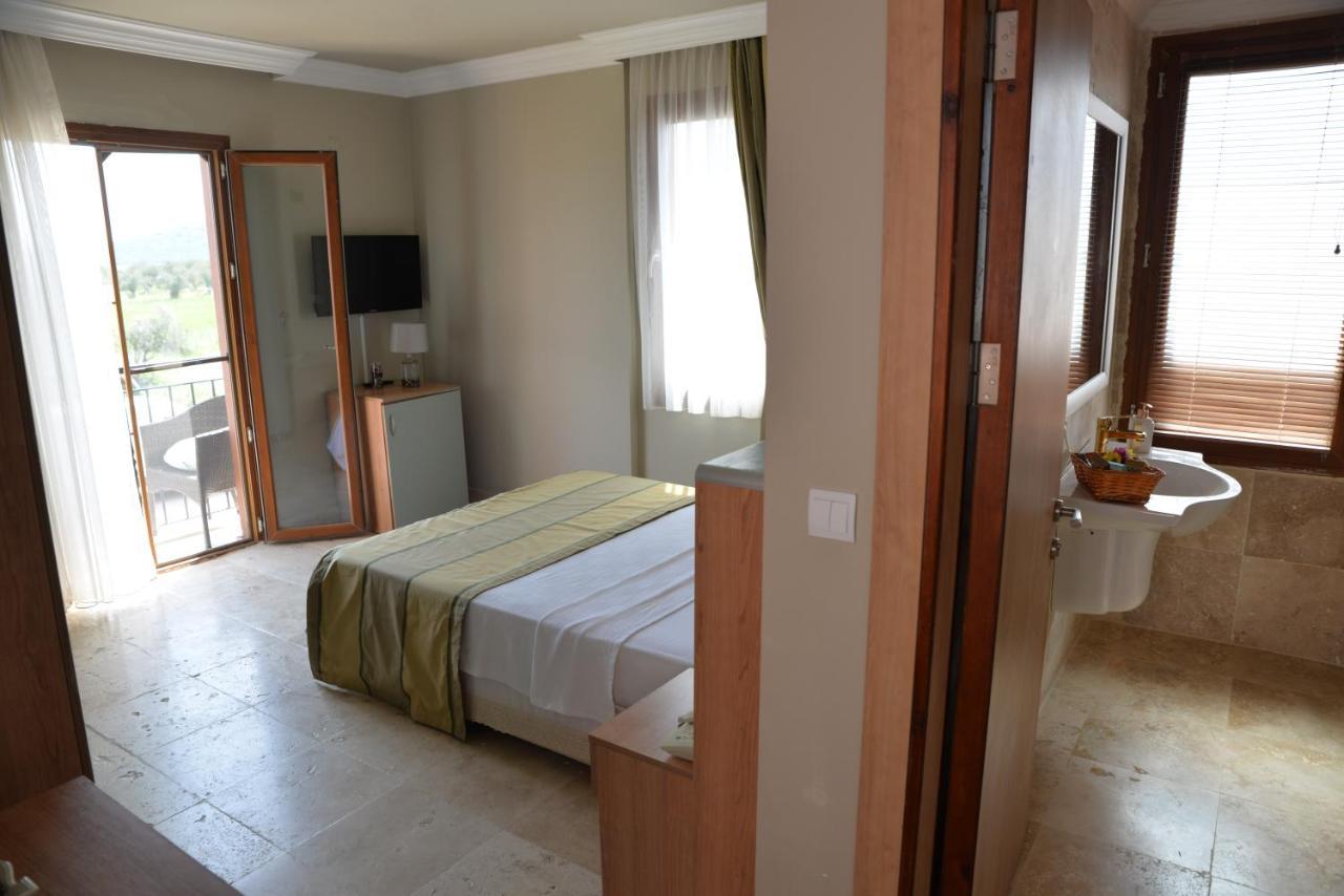 Ebruli Cunda Ayvalik