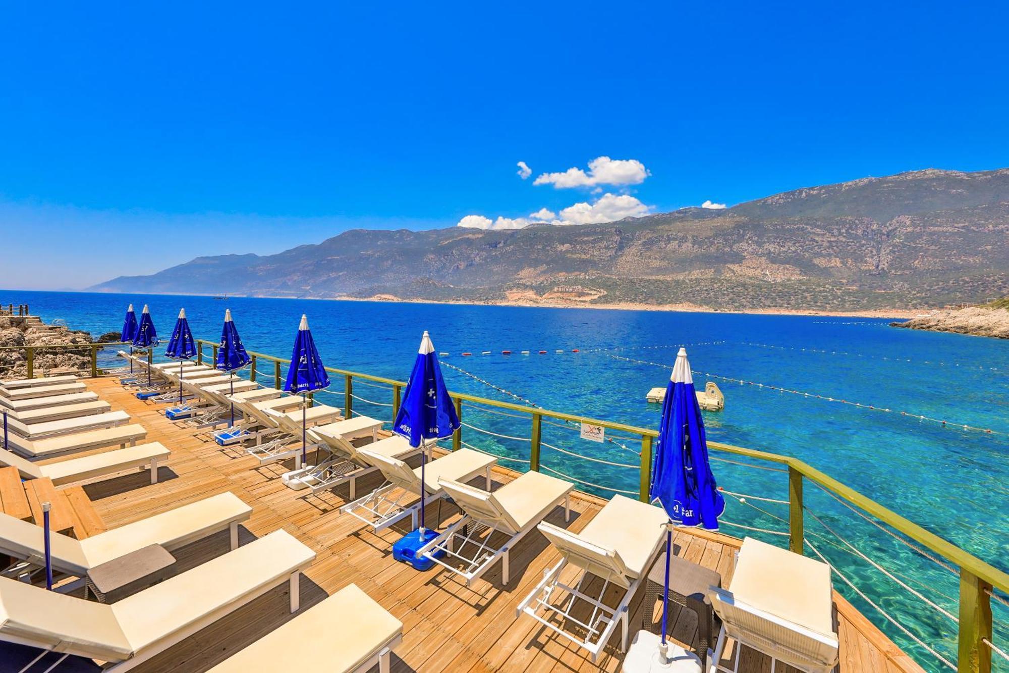 Atalante Hotel
