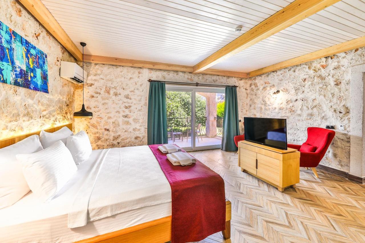 Hotel Atalante