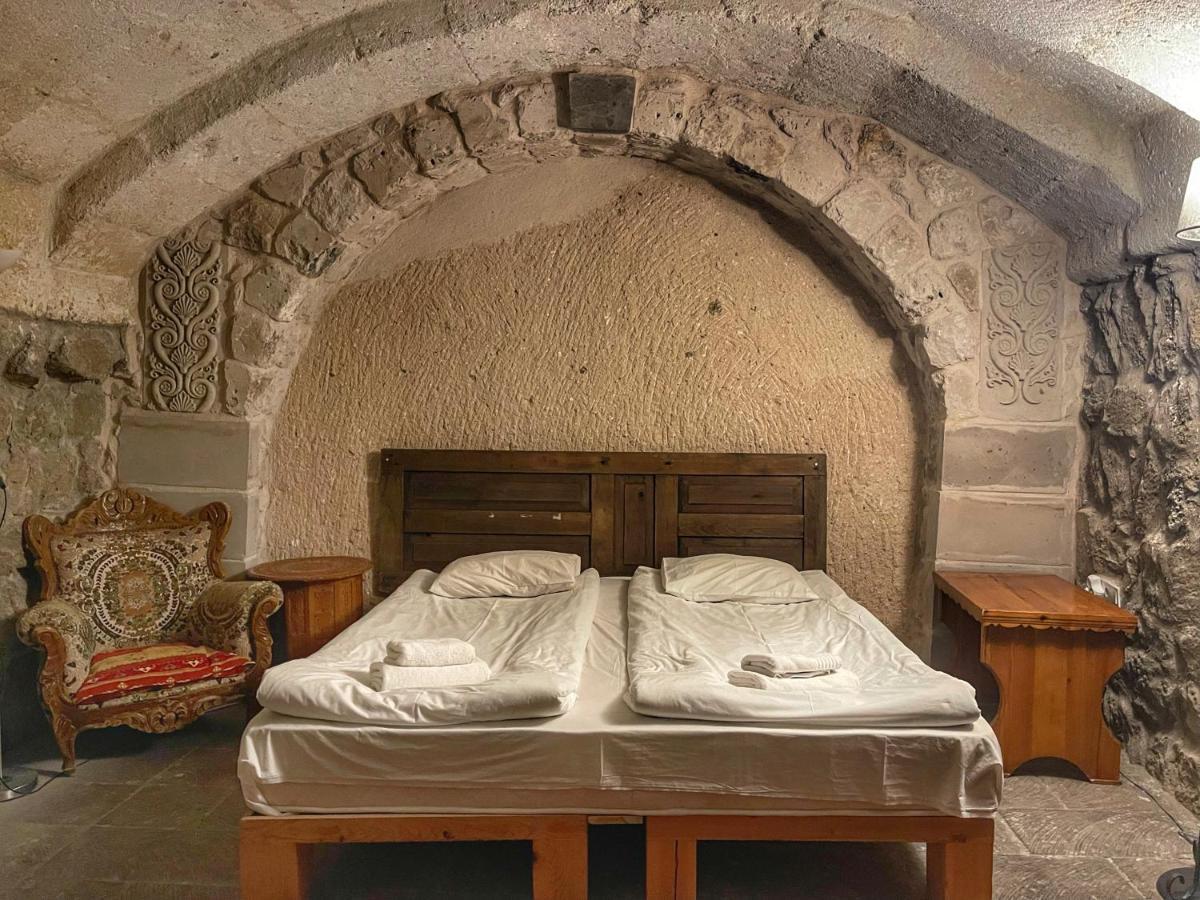 Anatolia Raymonde Cave House *
