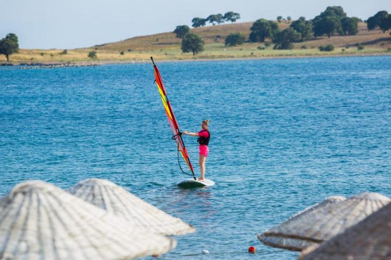 Teos Ormanci Tatil Koyu 3*