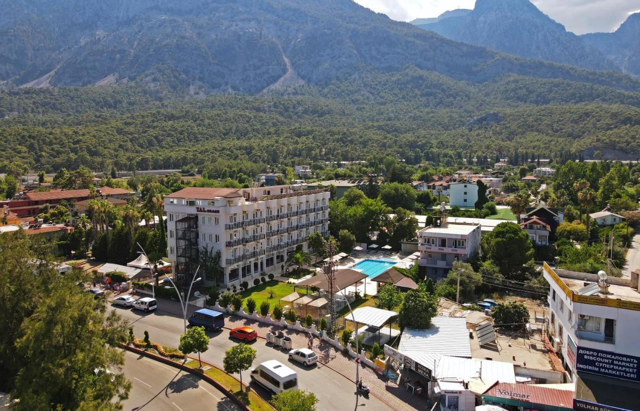 Tal Hotel 3*