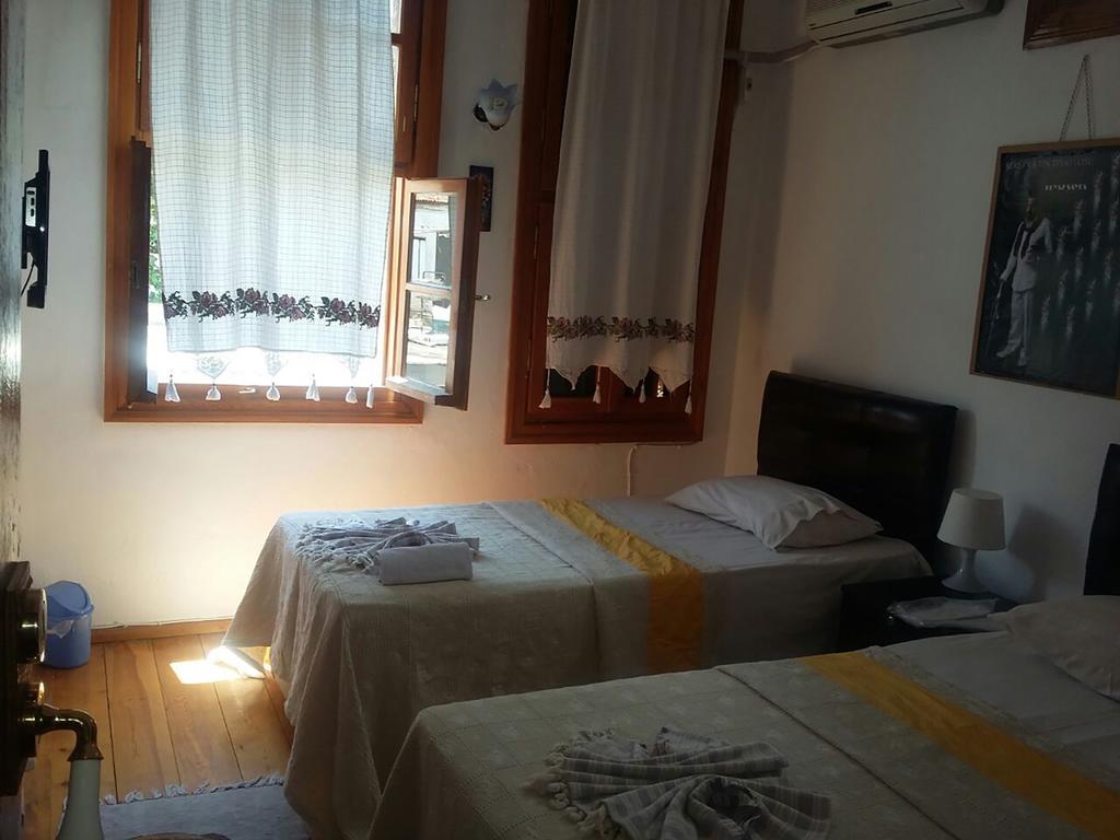 Ayfada Cafe & Pension * Ayvalik