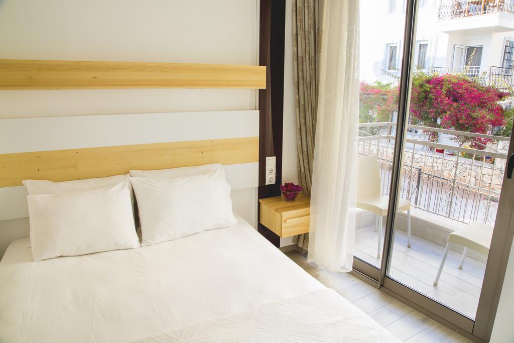 Defne Hotel