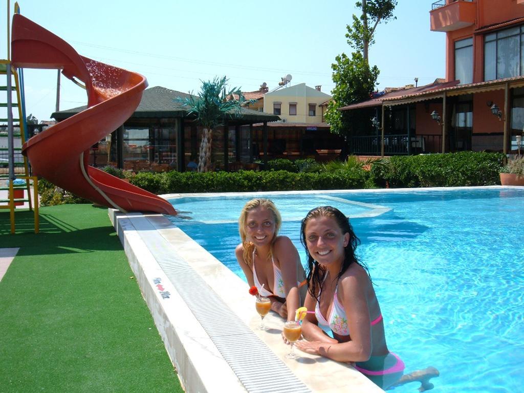 Hotel Palmera 3*