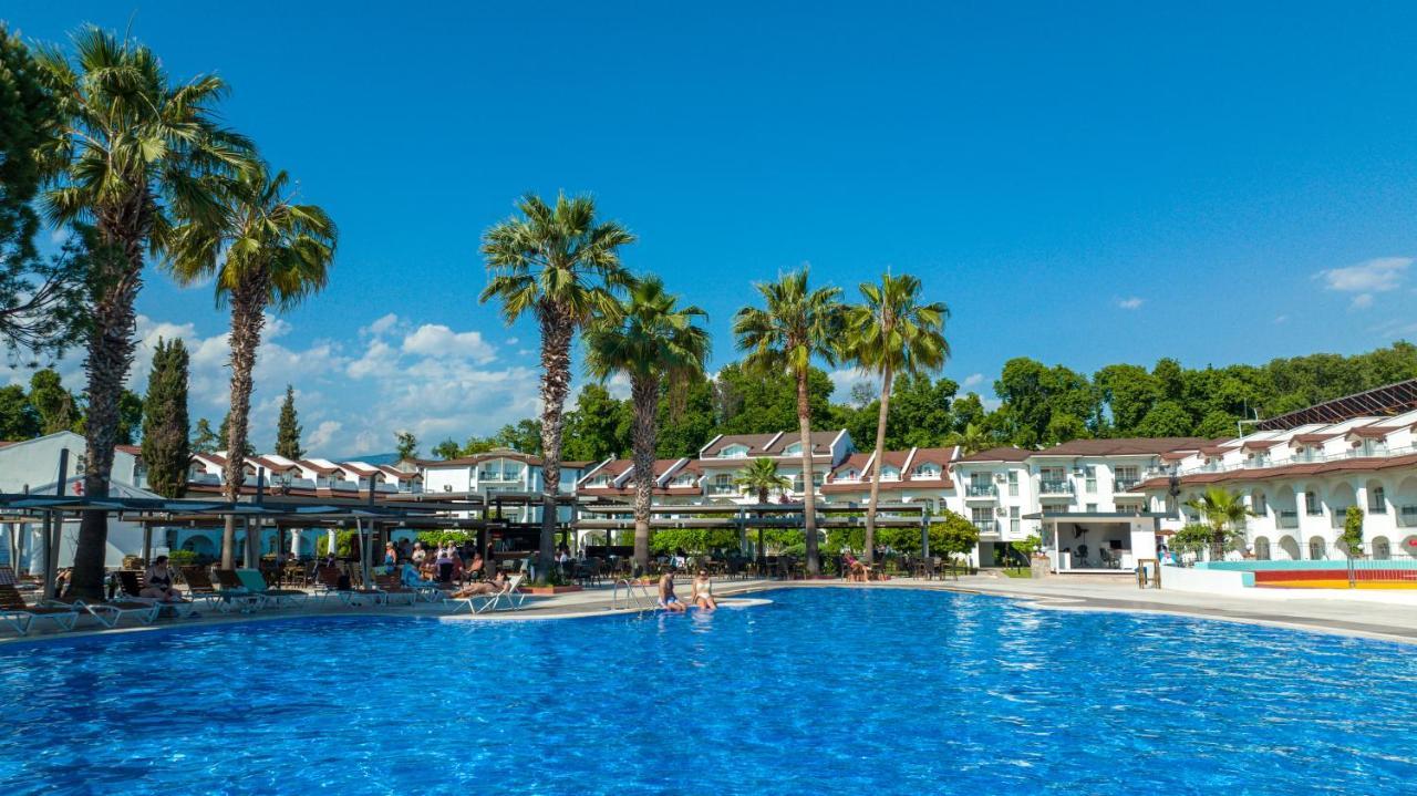 Lykia Botanika Fun & Club 4* Fethiye