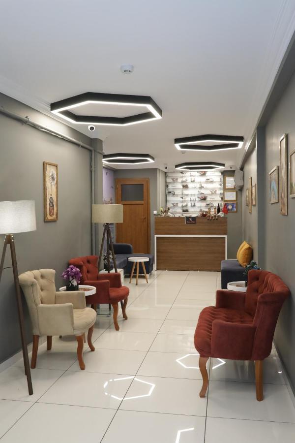 Tavra Hotel