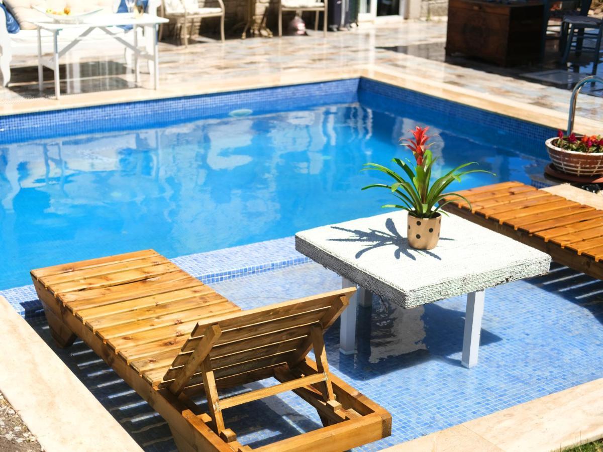 Hotel Naz *