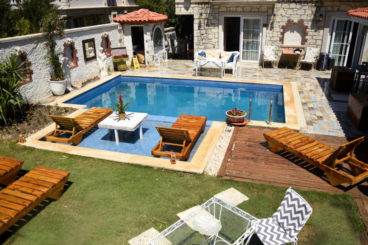 Naz * Alacati