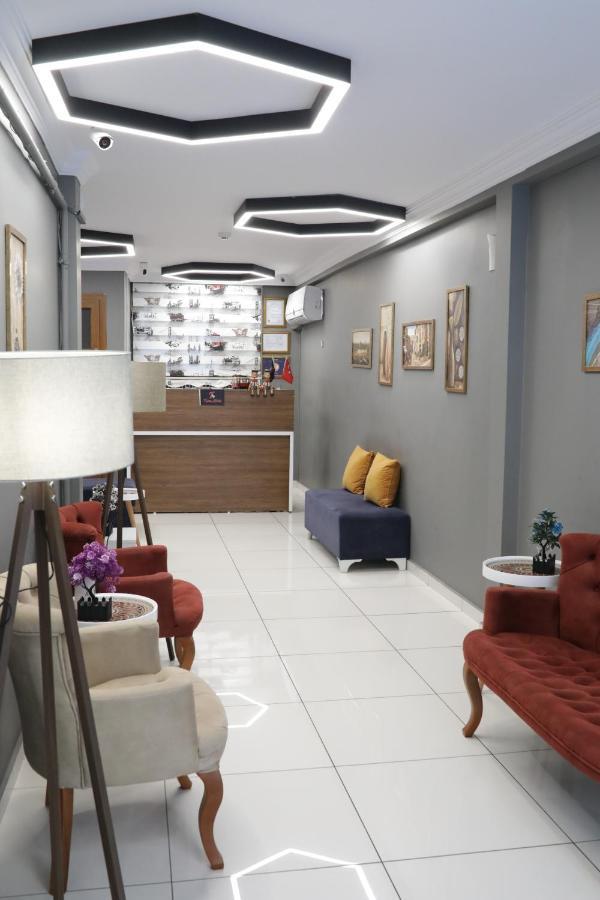 Hotel Tavra 2*