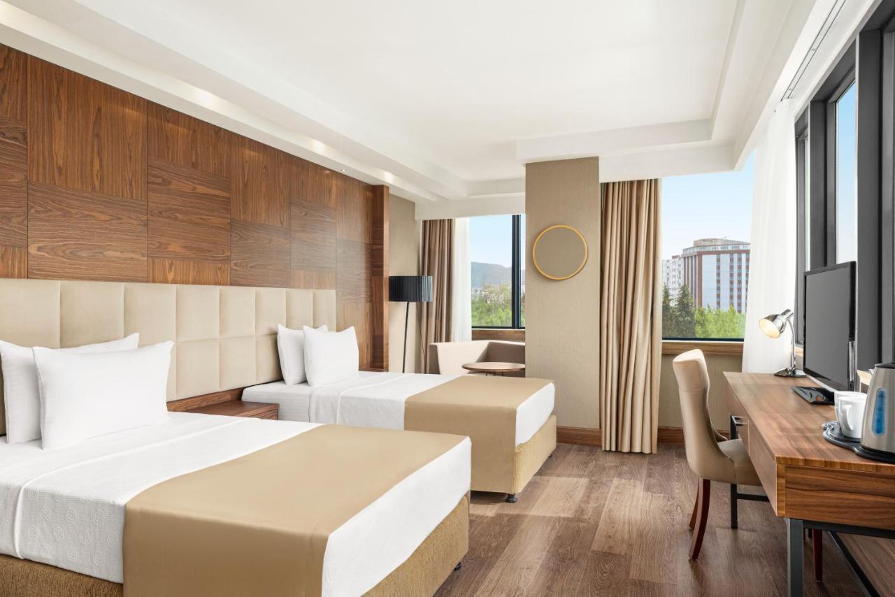 Hotel Ramada Plaza By Wyndham 5*