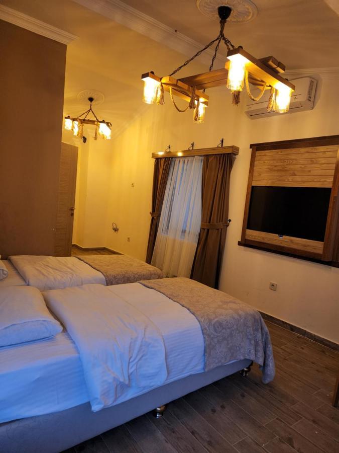 Hotel Mersu A'la