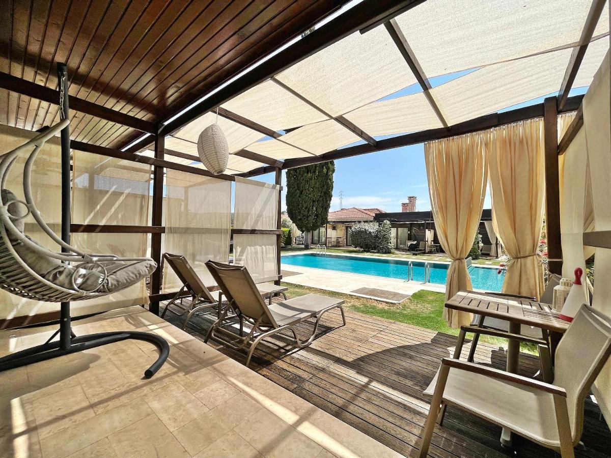Turnabogazi Ciftlik Evleri Izmir