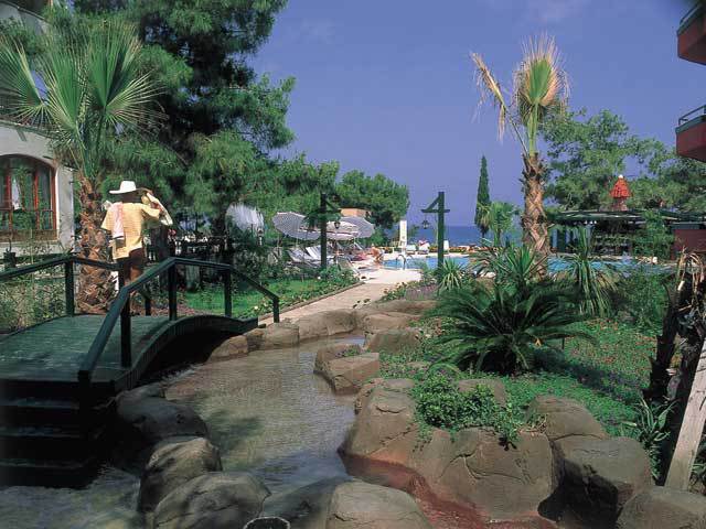 Hotel Sumela Garden 3*