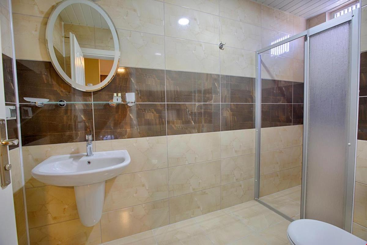 Hotel Azak Blue *