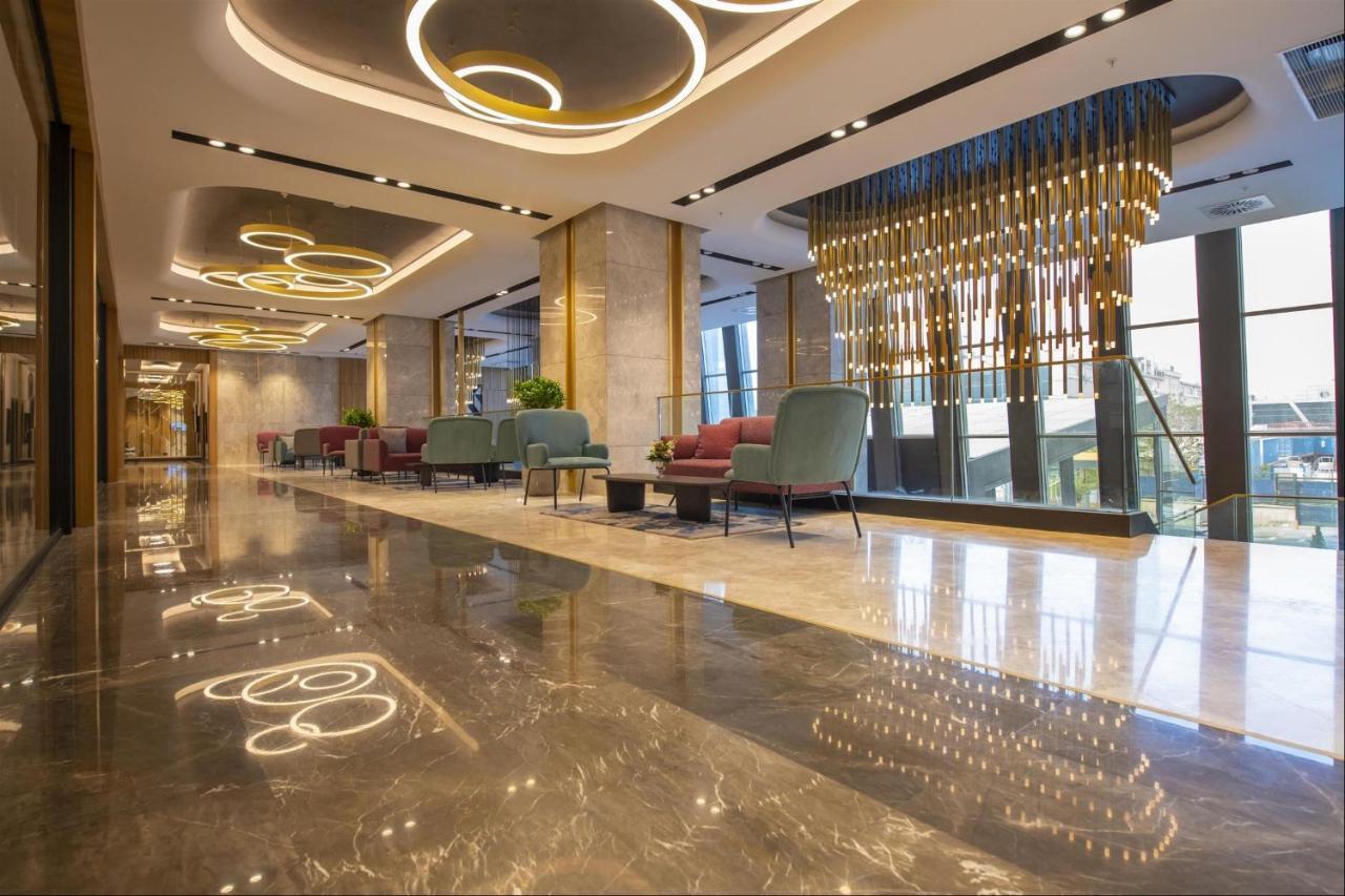 Hotel Crowne Plaza By Ihg 5*