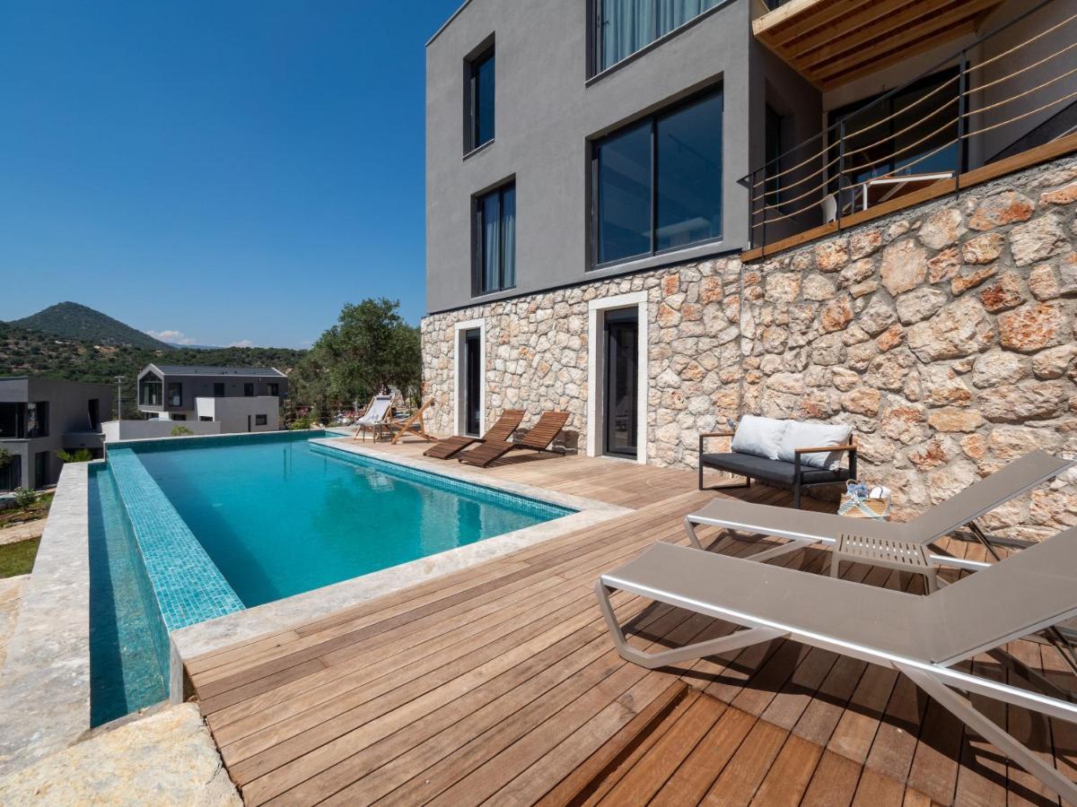 14 Premium With Openair Restaurant&tennis Court In Nature - Notos Club