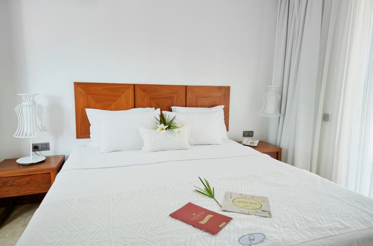 Flow Surf & Hotel