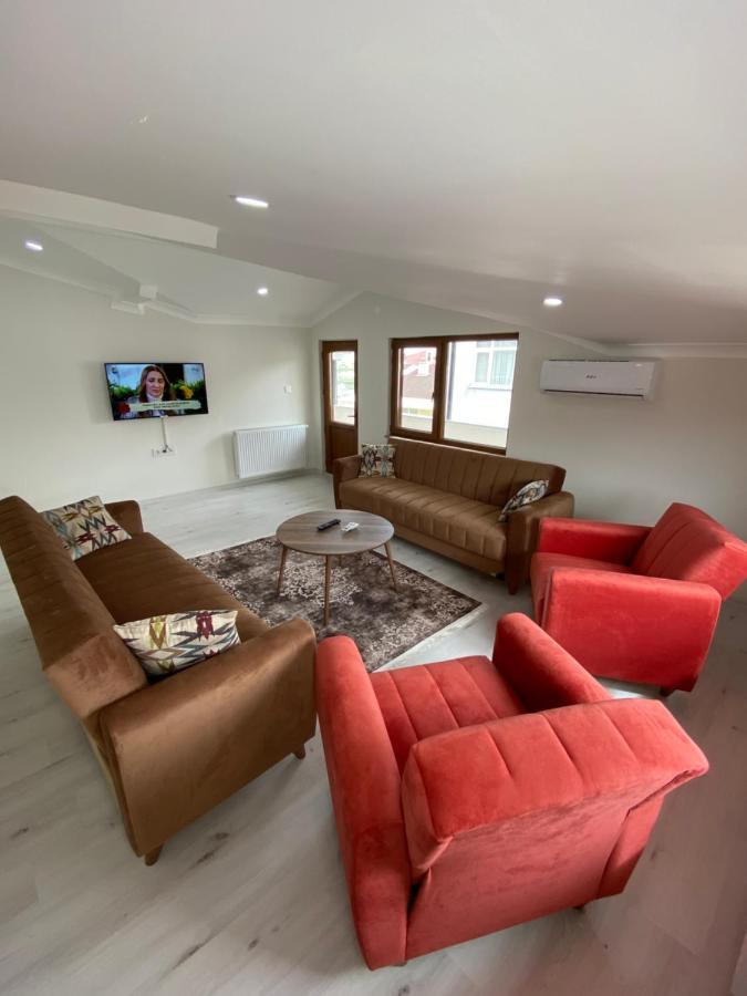 Misho Apartment