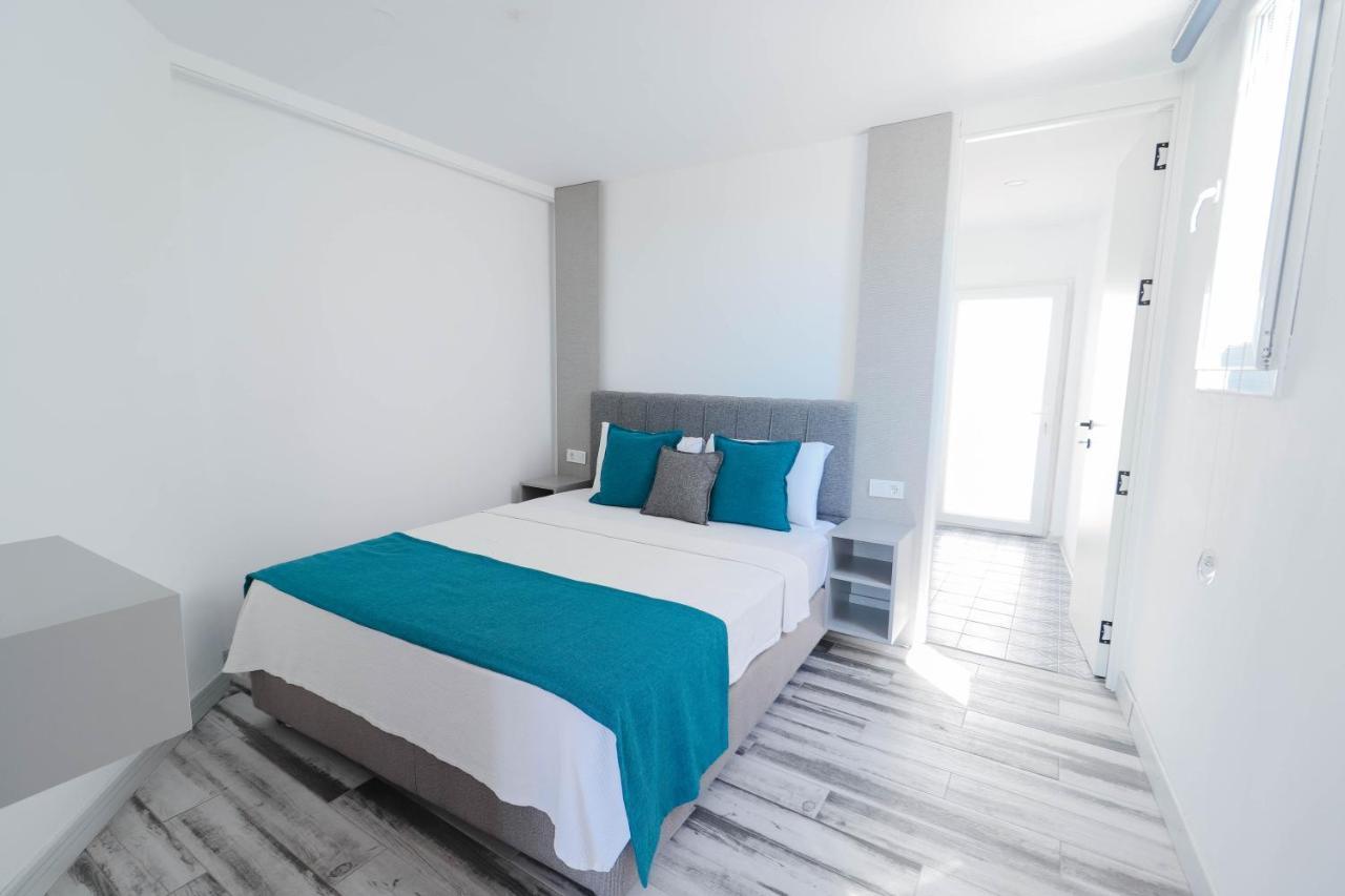La Brezza & Hotel