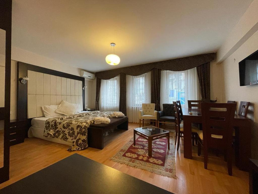Hotel Kirci Termal & 4*