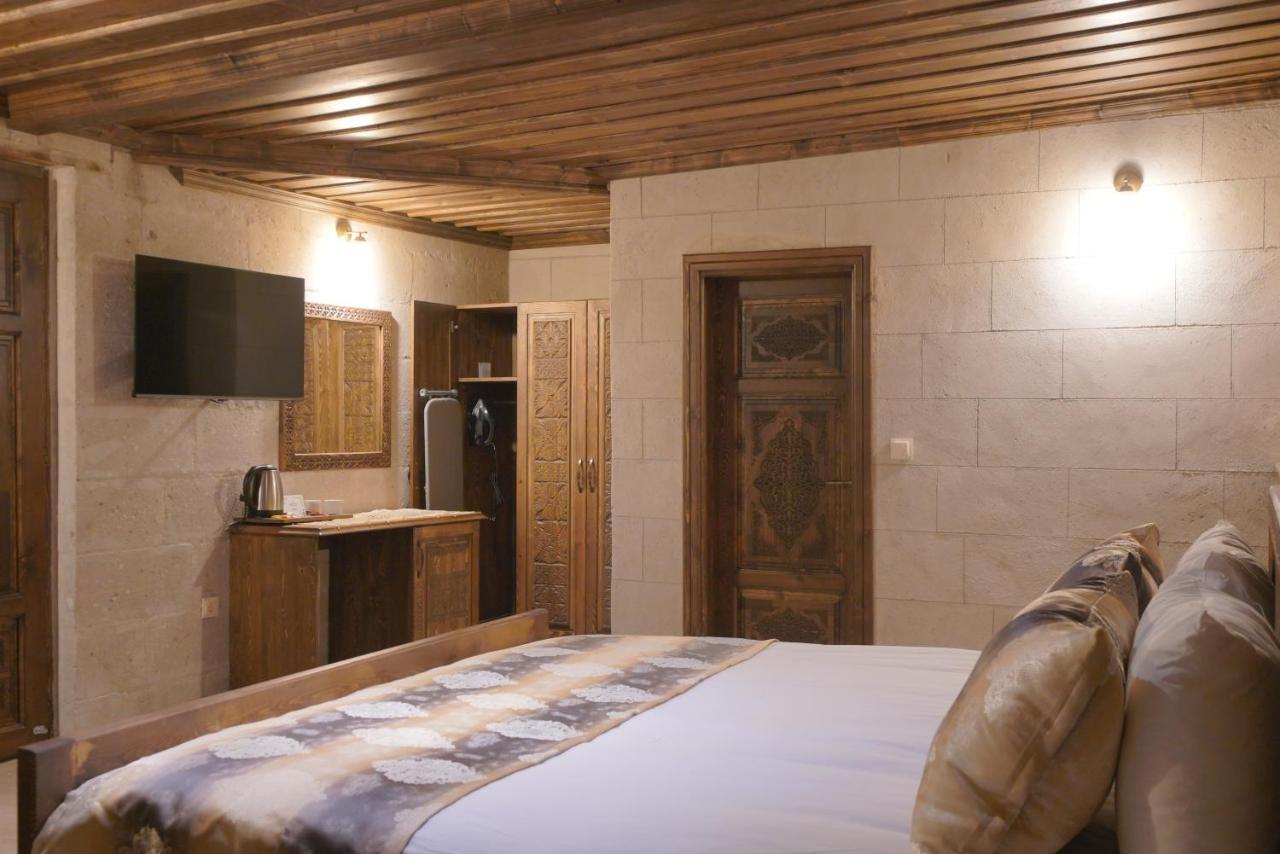 Hotel Valley Cave House 2*