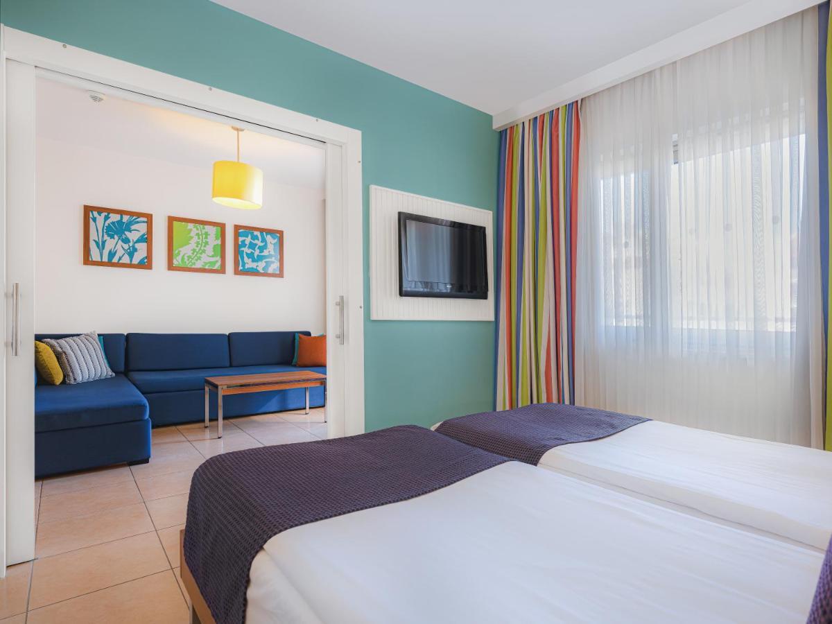Resort Barut B 4*