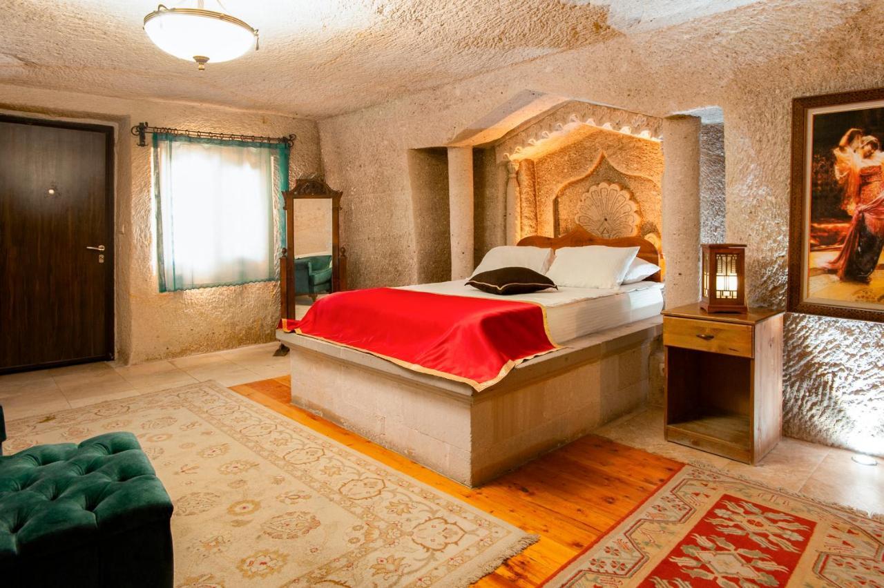 Ottoman Cave 4*