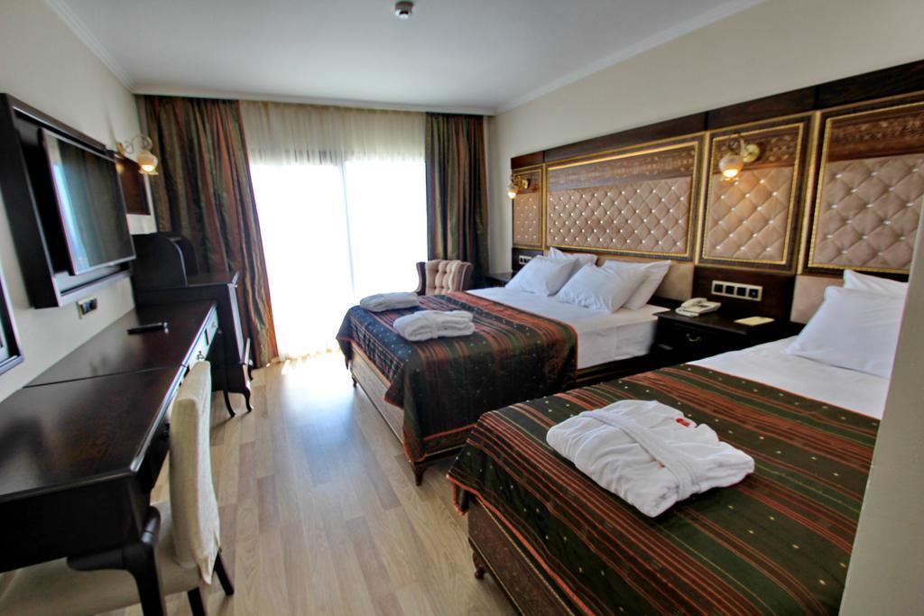 Hotel Royal Palace Kusadasi