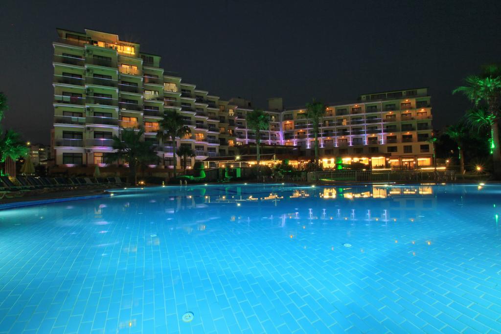 Royal Palace Hotel Kusadasi